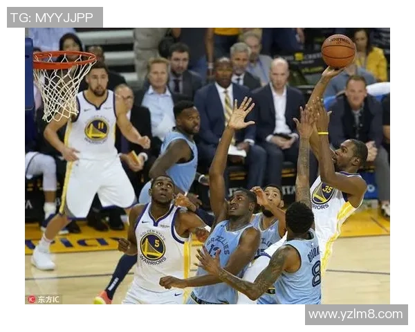 活塞VS步行者:杰克逊的后仰后空翻,幅度不够成为败笔? 活塞VS步行者:杰克逊的后仰后空翻,幅度不够成为败笔?